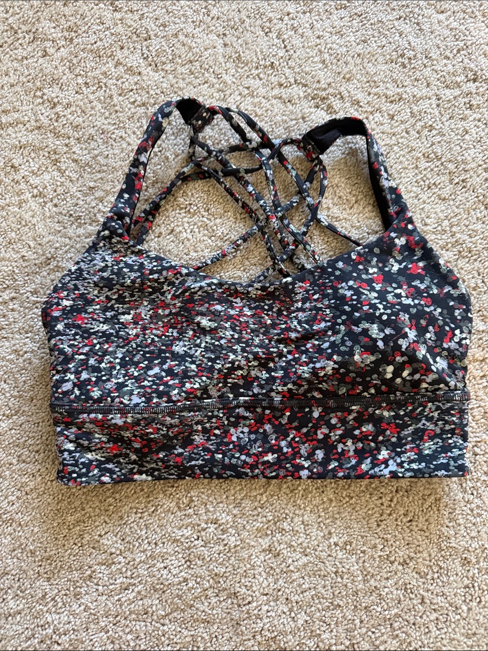 Lululemon Free to Be Long LingSports Bra